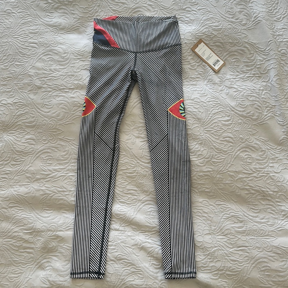 Niyama Sol Black and White Striped Leggings